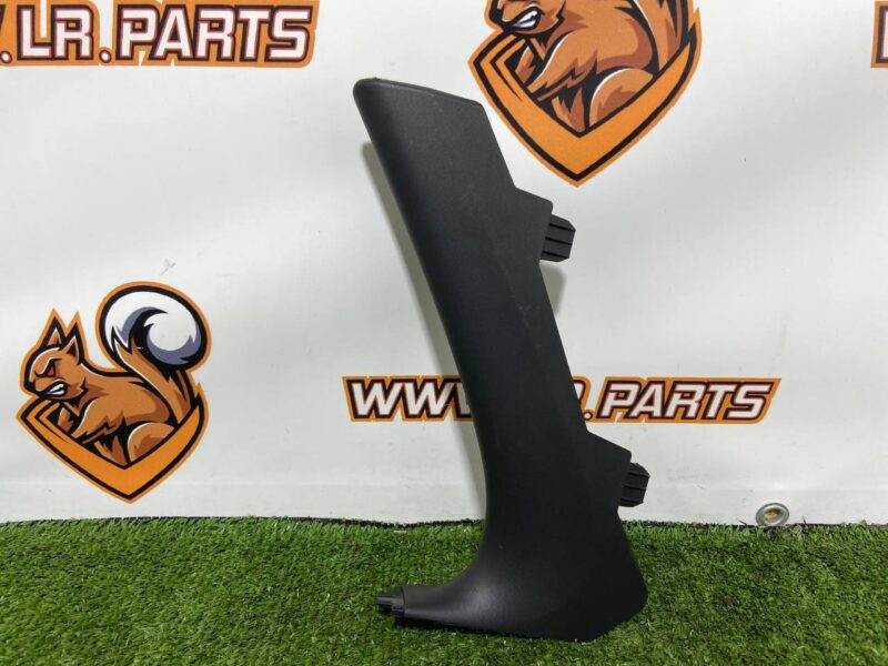 LR169237 Rear Left Trim Panel Range Rover Sport L461 (2023-) Used cost  € in stock 1 pcs.