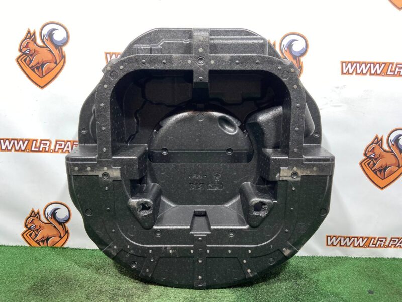 LR169545 Trunk floor tray Range Rover Sport L461 (2023-) Used cost 80 € in stock 1 pcs.