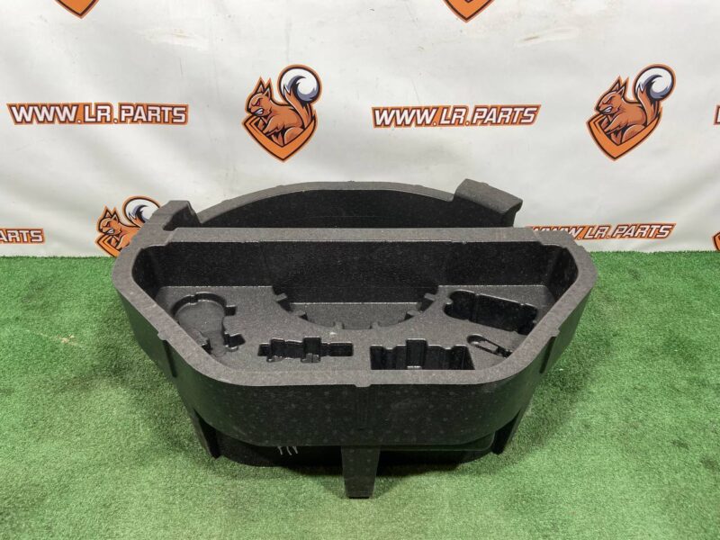 LR169545 Trunk floor tray Range Rover Sport L461 (2023-) Used cost 80 € in stock 1 pcs.