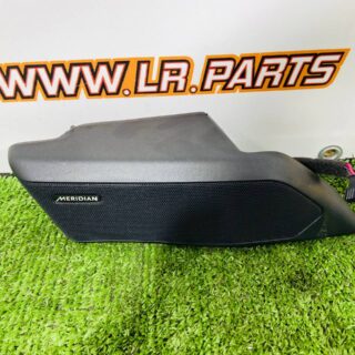 LR172764 Finishing of the front left door with a speaker for Range Rover Sport L461 (2023-) used cost 100 € in stock 1 pcs.