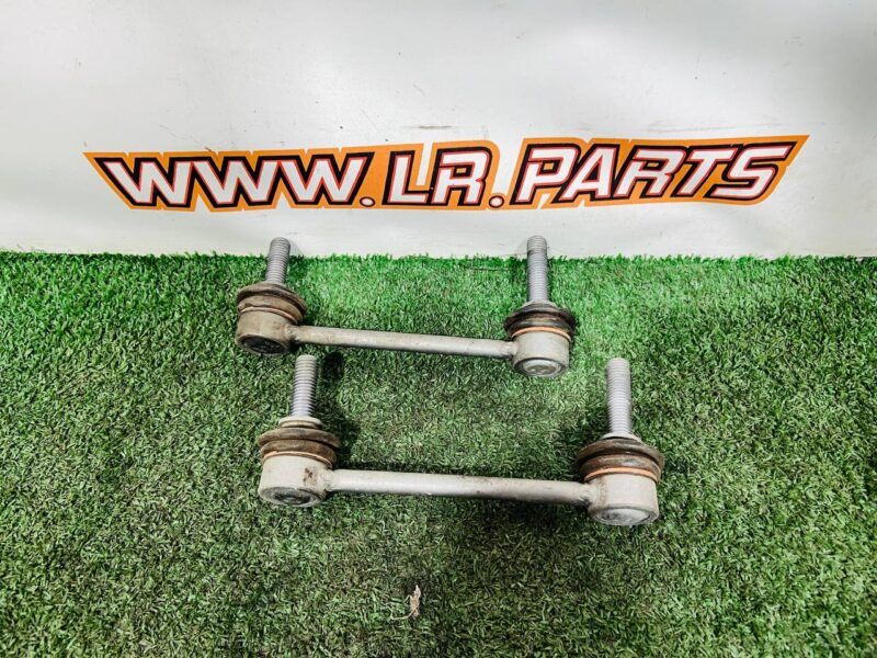 LR173205 Front Stabilizer Link Range Rover Sport L461 (2023-) Used cost  € in stock 2 pcs.