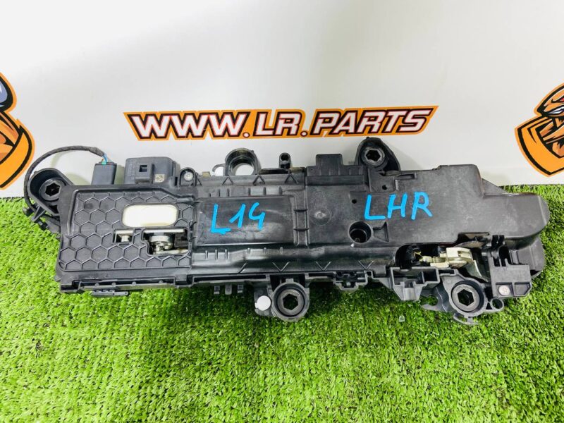 535123460 Exterior rear left door handle Range Rover Sport L461 (2023-) Used cost 260 € in stock 1 pcs.