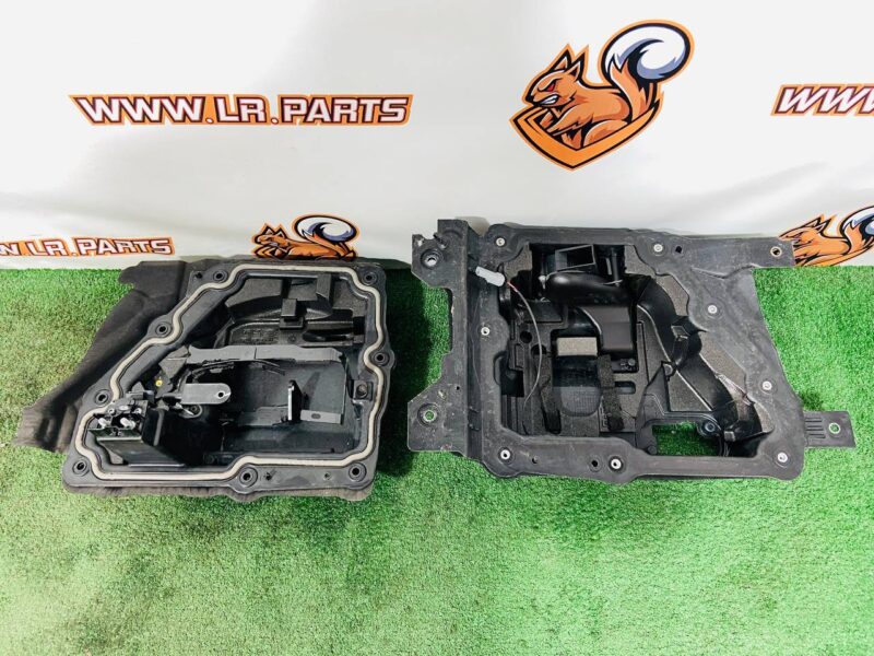 LR174975 Battery Shelf Assembly for Range Rover Sport L461 (2023-) Used cost  € in stock 1 pcs.