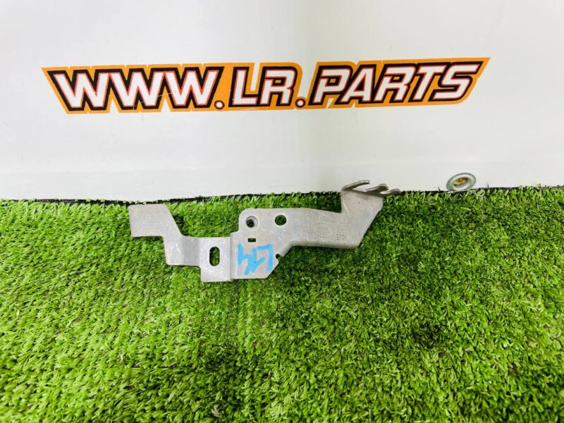 LR175126 Front brake pad wear sensor bracket, left side, Range Rover Sport L461 (2023-) Used cost  € in stock 1 pcs.