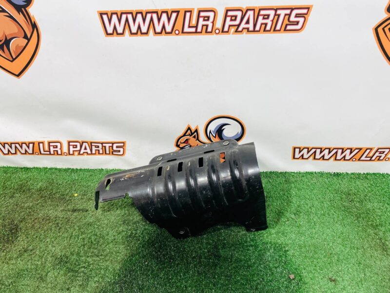 LR175538 Bracket of splash shield for floor tray Range Rover Sport L461 (2023-) Used cost 45 € in stock 2 pcs.
