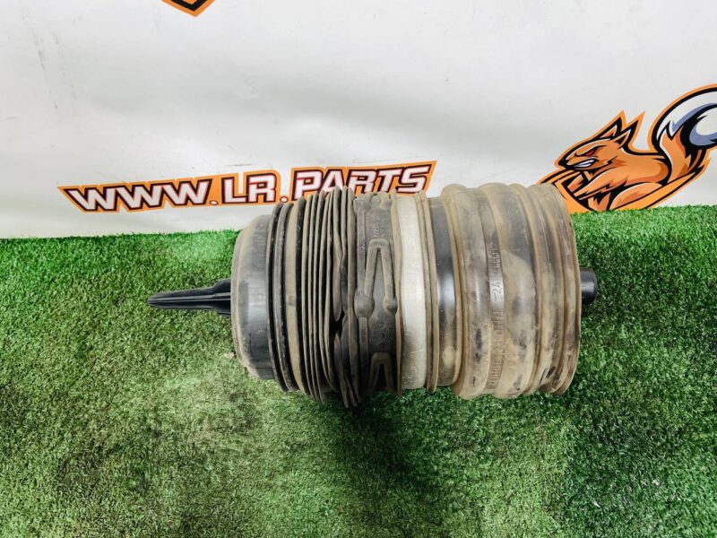 LR188834 Rear left pneumatic spring for Range Rover Sport L461 (2023-) Used cost  € in stock 1 pcs.