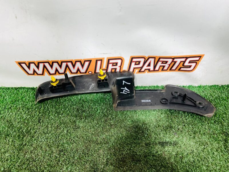 LR176378 Right trunk lid finish for Range Rover Sport L461 (2023-) Used cost 45 € in stock 1 pcs.