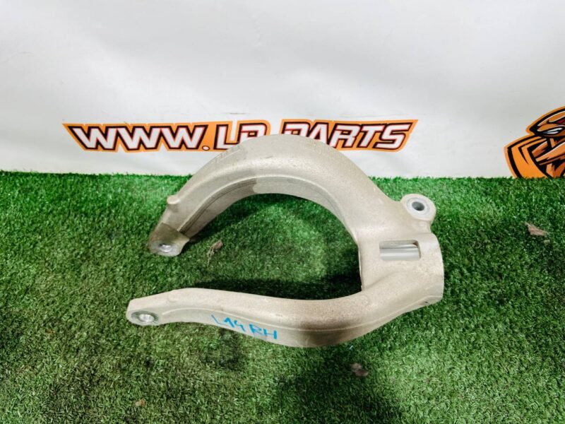 LR177787 Right front shock absorber fork Range Rover Sport L461 (2023-) Used cost 200 € in stock 1 pcs.