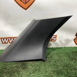 LR177972 Left Rear Pillar Trim Range Rover Sport L461 (2023-) Used cost  € in stock 1 pcs.