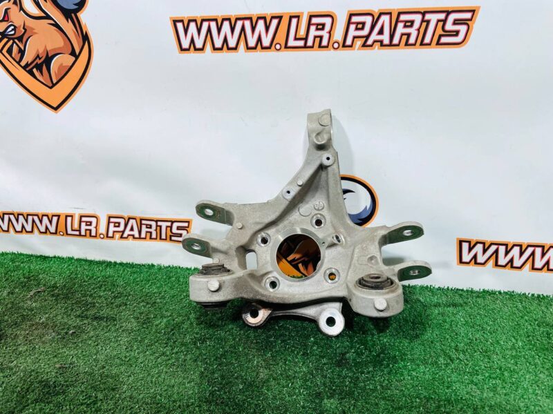 LR179386 Swivel Fist Rear Right Range Rover Sport L461 (2023-) Used cost 600 € in stock 1 pcs.