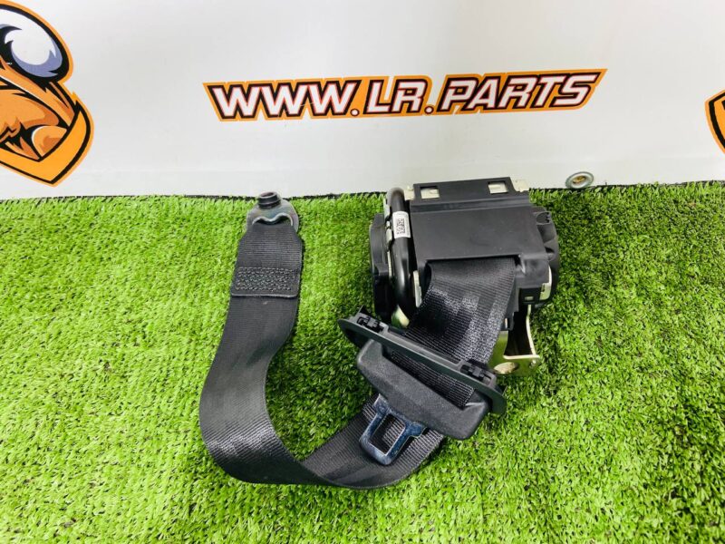 LR179600 Rear seat belt for Range Rover Sport L461 (2023-) Second Hand cost 235 € in stock 2 pcs.