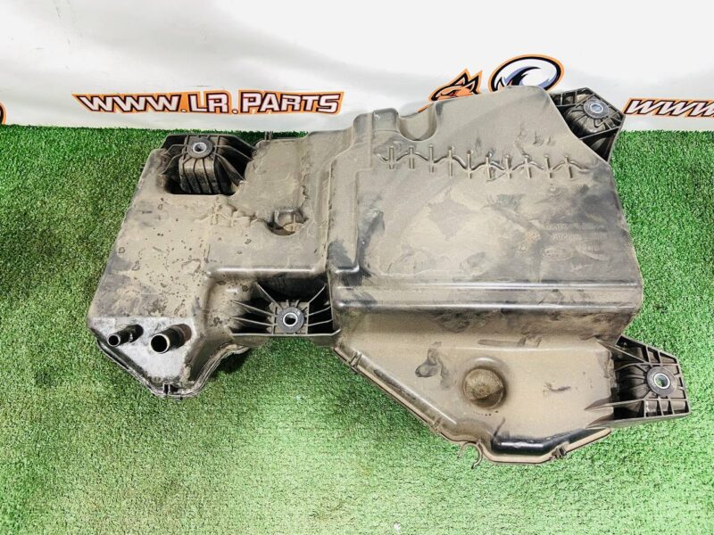 LR181488 Urea tank Adblue Range Rover Sport L461 (2023-) Used cost 680 € in stock 2 pcs.