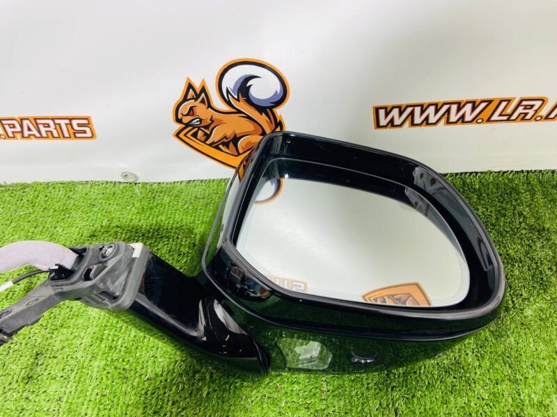 LR181951 Right exterior mirror assembly for Range Rover Sport L461 (2023-) Used cost 1 000 € in stock 1 pcs.