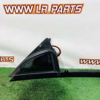 LR181999 Rear door glass (triangle) right Range Rover Sport L461 (2023-) Used cost 240 € in stock 1 pcs.