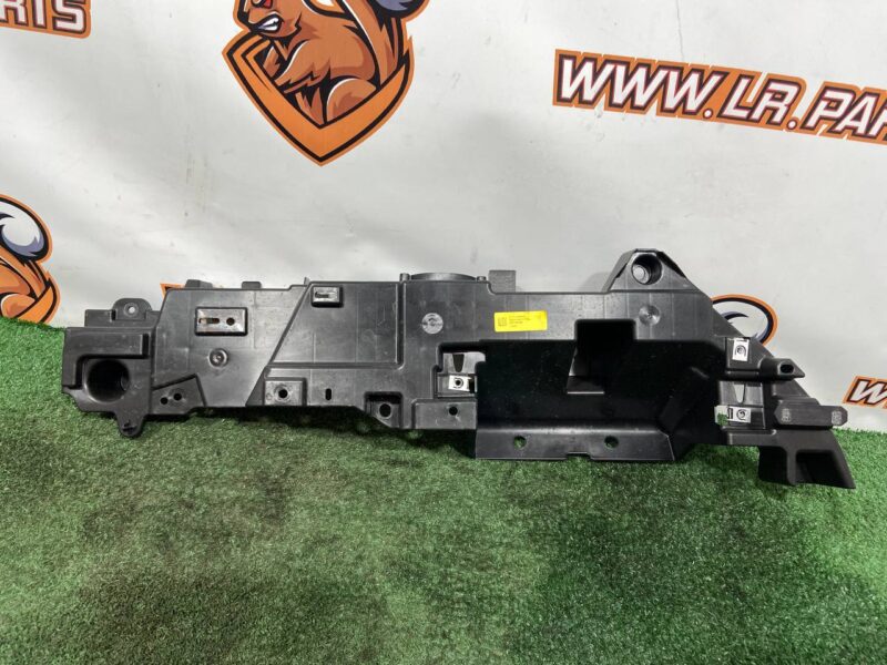 LR182509 Right loading compartment panel support Range Rover Sport L461 (2023-) Used cost 35 € in stock 1 pcs.