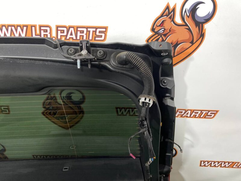 LR182995 Trunk lid Range Rover Sport L461 (2023-) Used cost 900 € in stock 1 pcs.