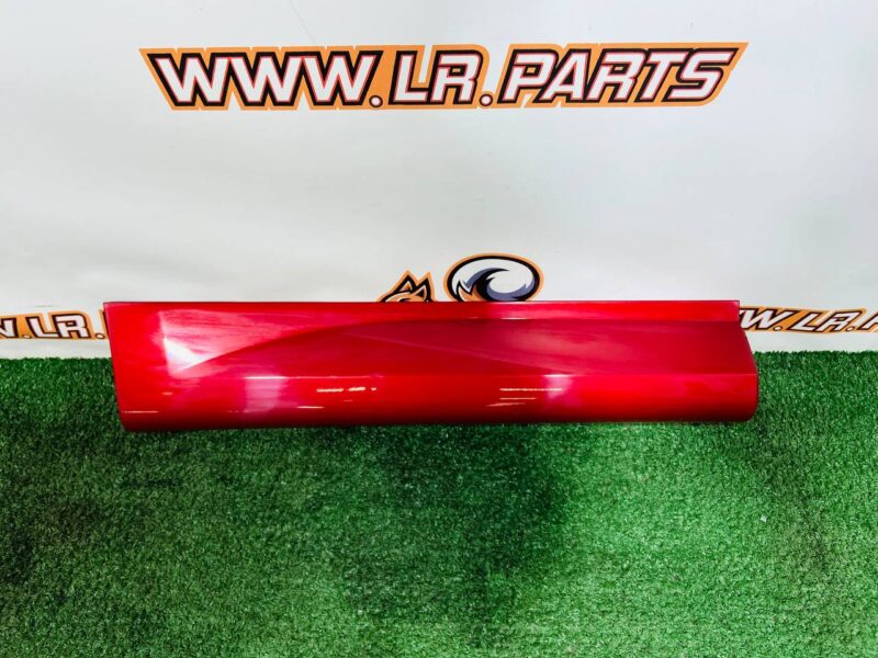 LR183546 Rear right door molding for Range Rover Sport L461 (2023-) Used cost 200 € in stock 1 pcs.