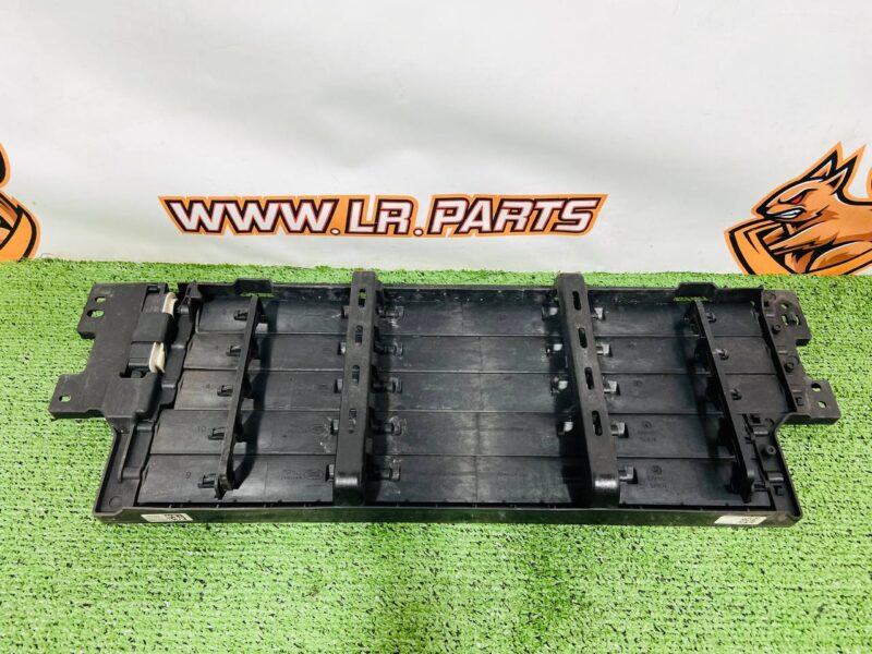 523123636 Ventilation Deflector Blinds for Range Rover Velar L560 (2018-) Used cost  € in stock 1 pcs.