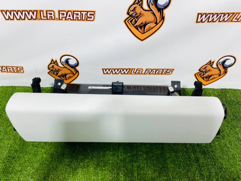 533124000LRW Glove compartment upper Range Rover Sport L461 (2023-) used cost  € in stock 1 pcs.