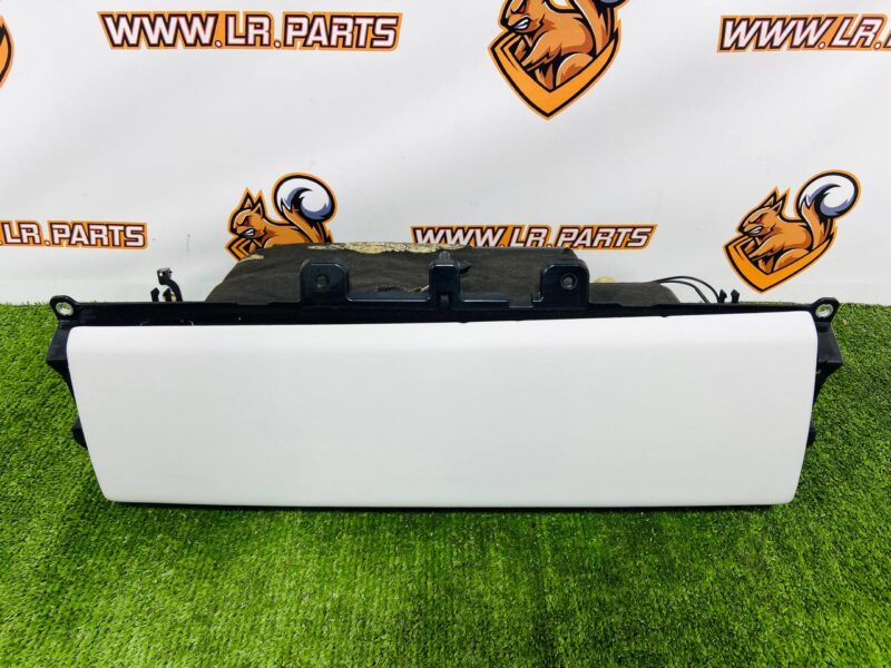 533124000LRW Glove compartment upper Range Rover Sport L461 (2023-) used cost  € in stock 1 pcs.