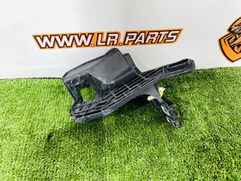 BJ3216A142AA Front right fender mounting bracket Range Rover Evoque L538 (2012-2018) Used - Image 13