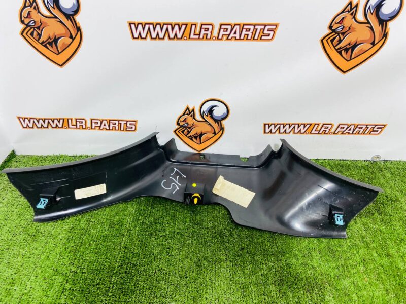 LR035829 Inner rack panel left RANGE ROVER SPORT L494 13- Used cost 25 € in stock 1 pcs.