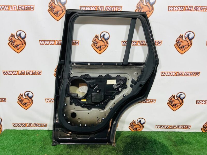 LR036402 Rear right door Range Rover L405 (2013-2021) Used - Image 34