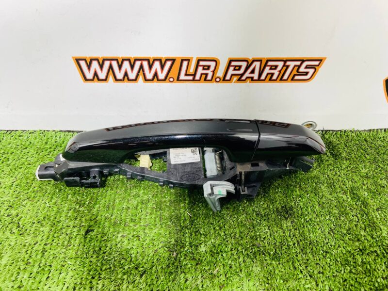 LR040667KIT Front left outer door handle, rear left/right door handle for Range Rover Evoque L538 (2012-2018) used cost 10 € in stock 3 pcs.