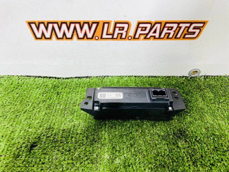 LR042095 Screen control unit HLDF right Range Rover Sport L494 (2014-2022) Used cost 50 € in stock 1 pcs.