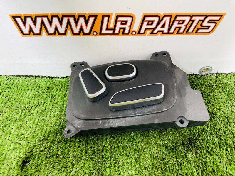 LR042444 Electric seat adjustment switch right side Range Rover L405 (2013-2021) Used cost 120 € in stock 1 pcs.