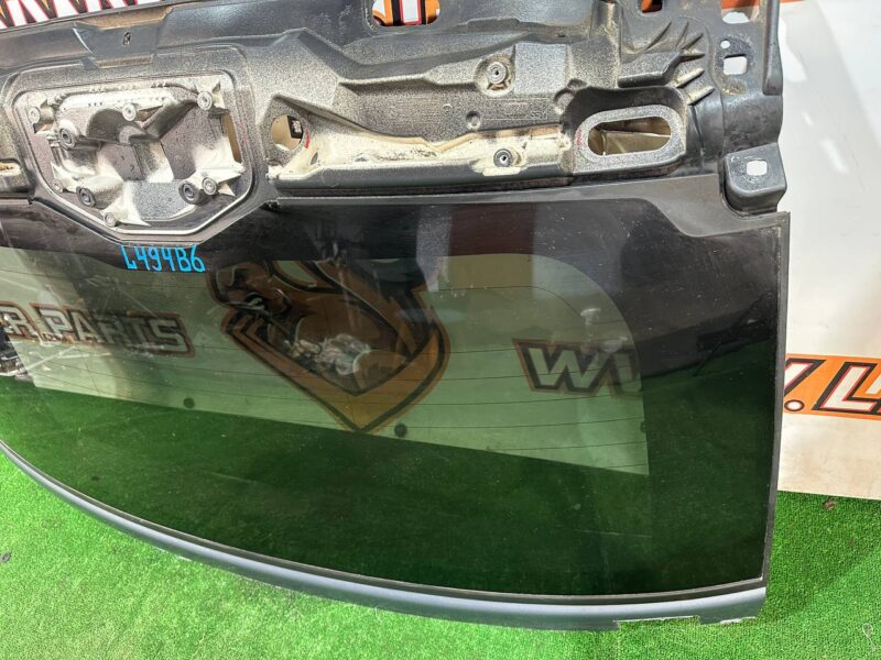 LR044114 Trunk lid glass Range Rover Sport L494 (2014-2022) used cost 270 € in stock 1 pcs.