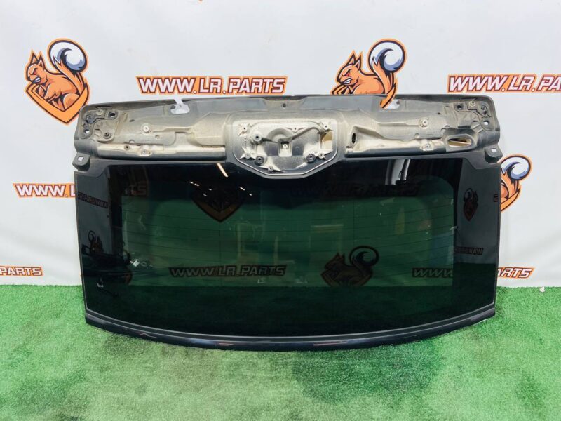 LR044114 Trunk lid glass Range Rover Sport L494 (2014-2022) used cost 270 € in stock 1 pcs.