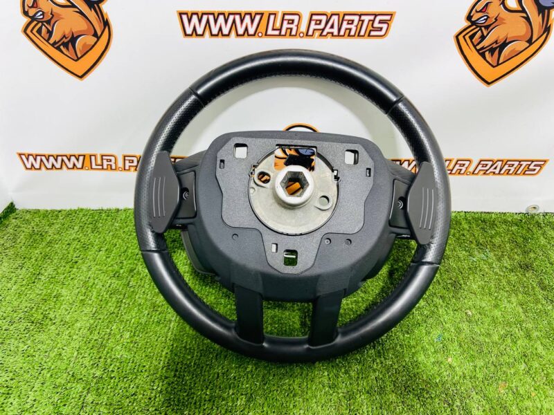 LR047924 Steering wheel under AIR BAG with buttons Range Rover Evoque L538 (2012-2018) Used cost 95 € in stock 1 pcs.