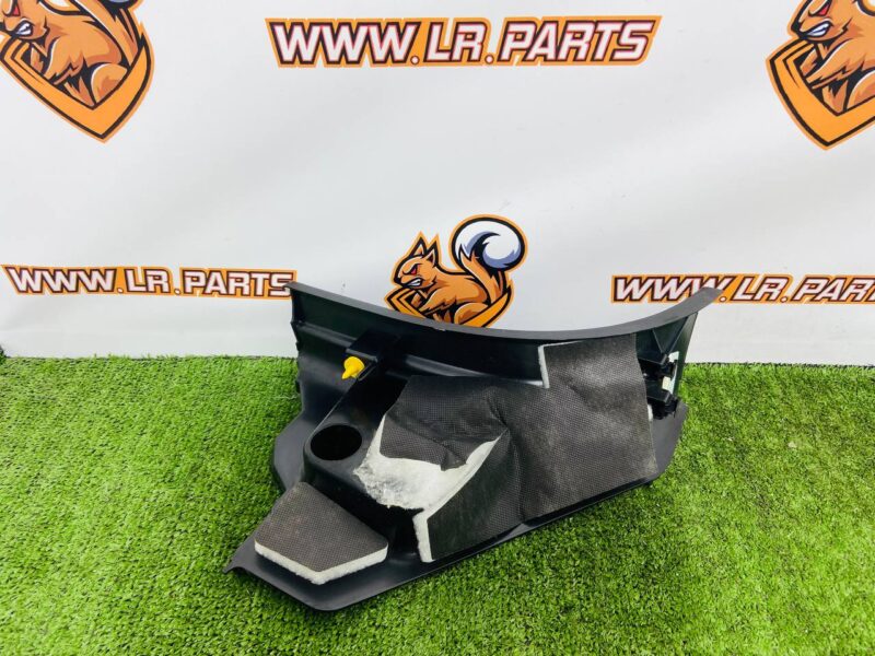 LR048071 Inner panel of the left rack Range Rover Sport L494 (2014-2022) Used cost 30 € in stock 1 pcs.