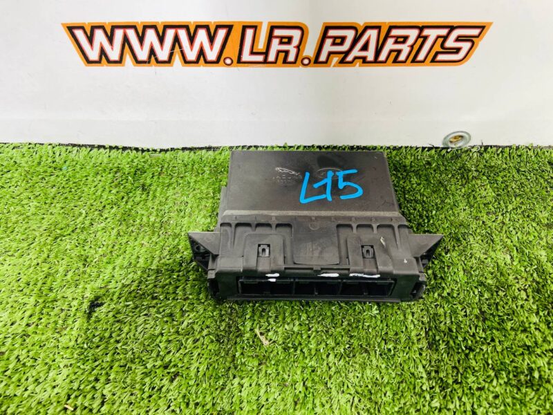 LR050789 Heater control module (main unit) Range Rover L405 (2013-2021) used cost 130 € in stock 1 pcs.