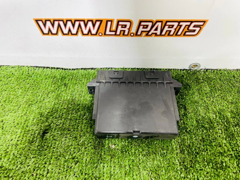 LR050789 Heater control module (main unit) Range Rover L405 (2013-2021) used cost 130 € in stock 1 pcs.