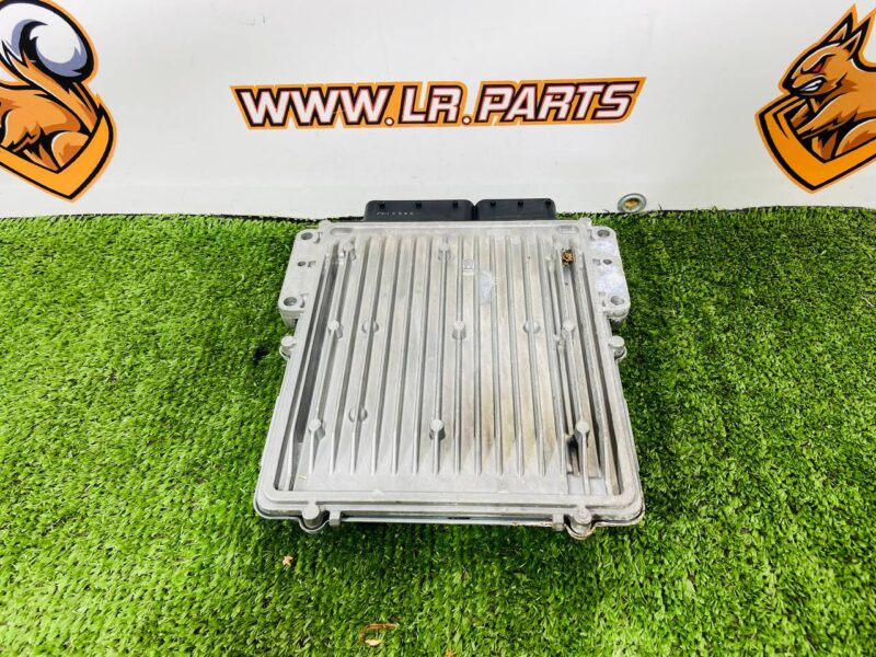 LR050996 Module-Engine control RANGE ROVER SPORT L494 13- Used cost 200 € in stock 1 pcs.