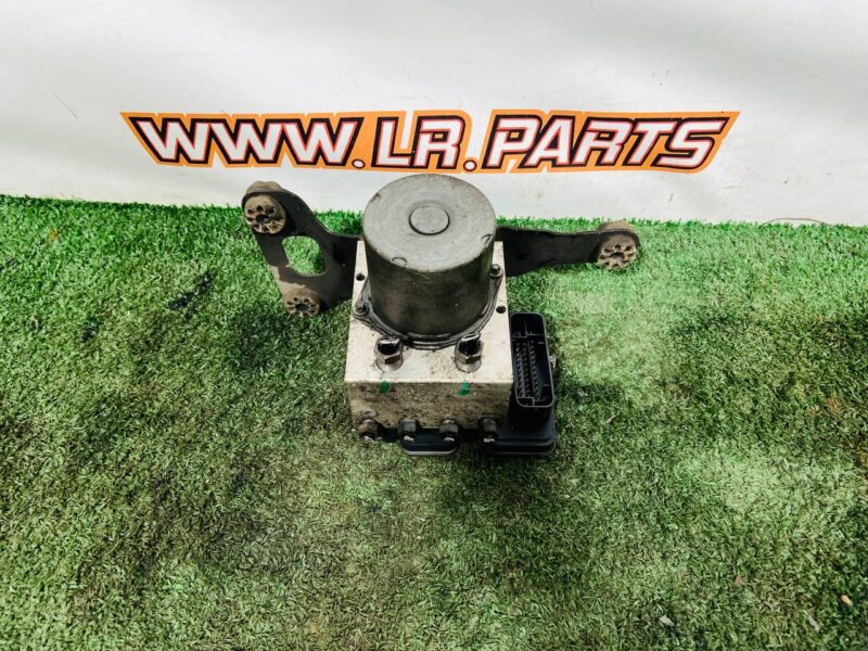 LR056059 ABS block RANGE ROVER L405 13- Used cost 400 € in stock 1 pcs.