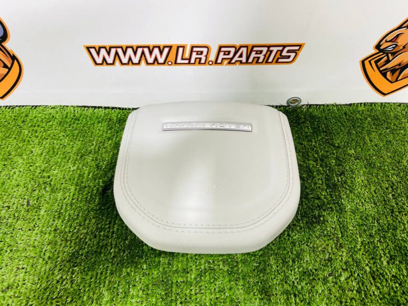 LR062831 Airbag in the steering wheel Range Rover L405 (2013-2021) Used cost 250 € in stock 1 pcs.