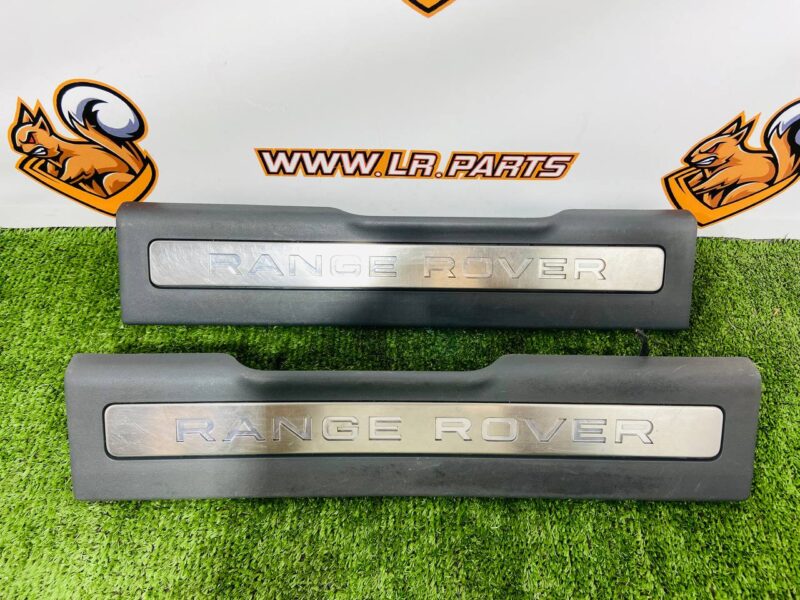 LR066900KIT Front door sill cover set Range Rover Evoque L538 (2012-2018) Used cost  € in stock 1 pcs.