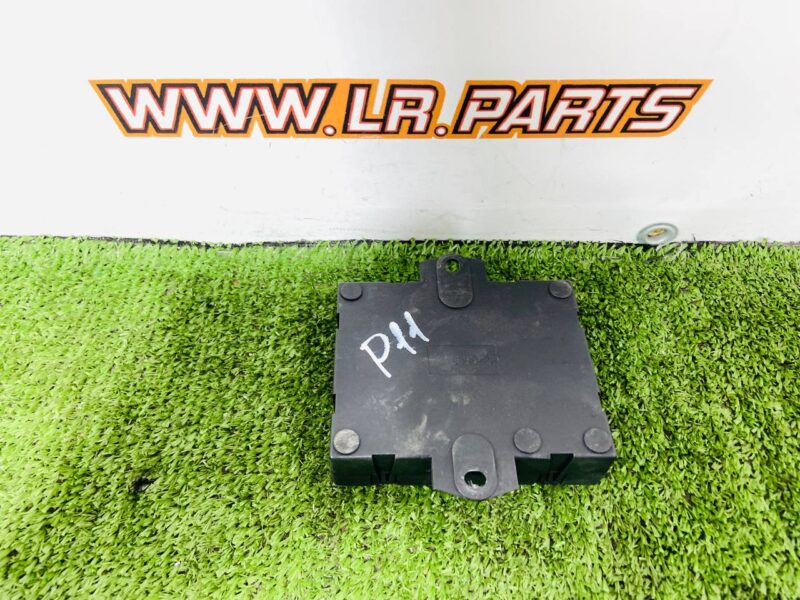 LR069233 Trunk lid control unit RANGE ROVER EVOQUE L538 2011-2018 Used cost 75 € in stock 1 pcs.