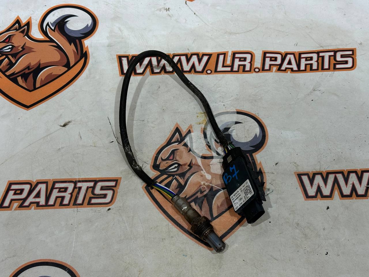 LR071822 NOX temperature sensor Land Rover Discovery Sport L550 (2015-) used cost 200 € in stock 1 pcs.