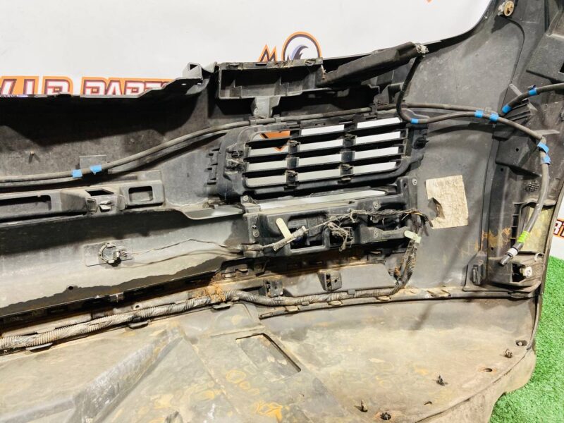 LR071948 Front bumper assembly RANGE ROVER (L405) 2013- Used - Image 18