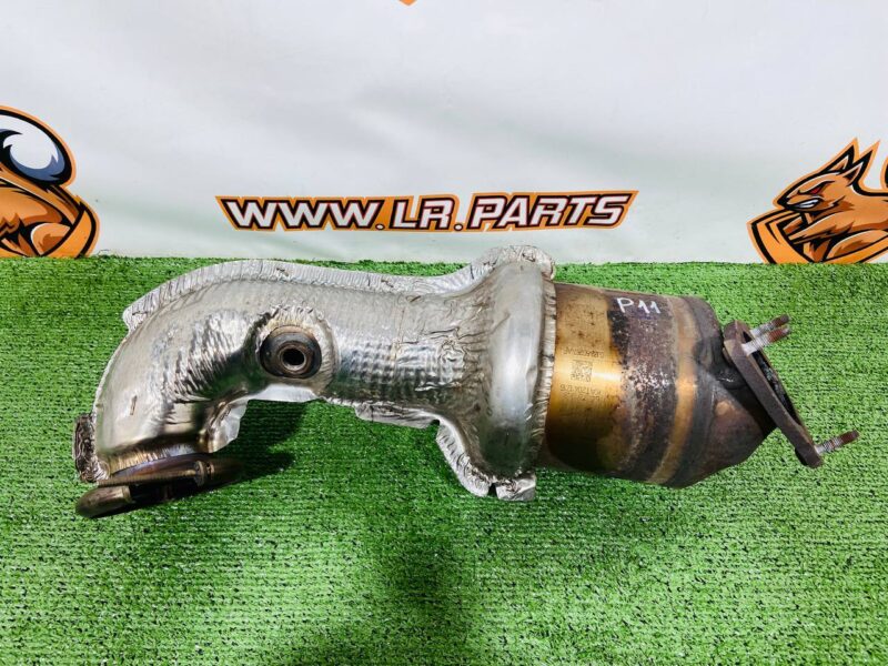 LR072208 Catalyst exhaust pipe Land Rover Discovery Sport L550 (2015-) Used cost 500 € in stock 1 pcs.