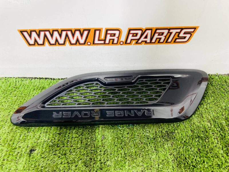 LR074253 Hood molding right Range Rover Evoque L538 (2012-2018) Used cost 80 € in stock 1 pcs.