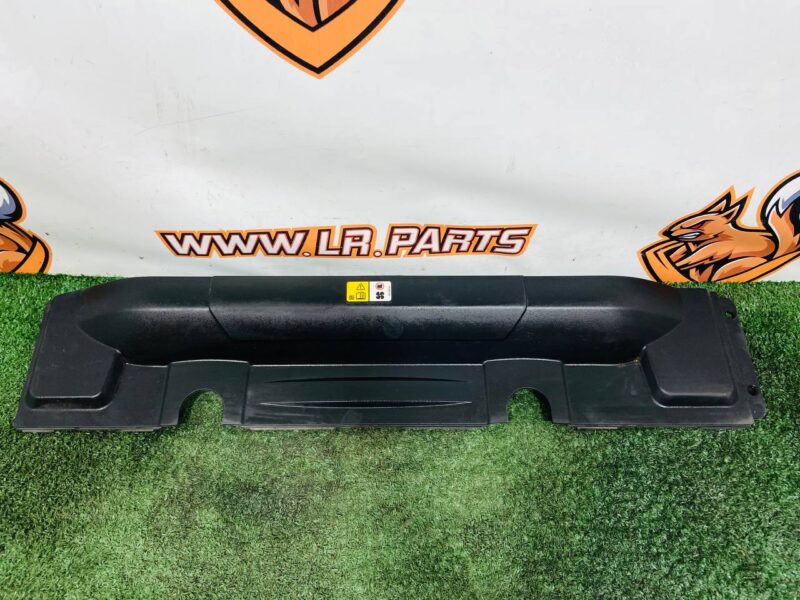 LR078785 Engine compartment cover Range Rover Sport L494 (2014-2022) USED cost 35 € in stock 2 pcs.