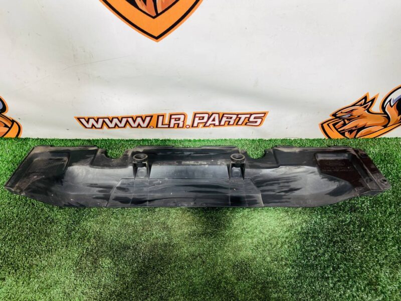 LR078785 Engine compartment cover Range Rover Sport L494 (2014-2022) USED cost 35 € in stock 2 pcs.