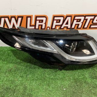 LR084565 Right headlight bixenon 2015- Range Rover Evoque L538 (2012-2018) Used cost 550 € in stock 1 pcs.