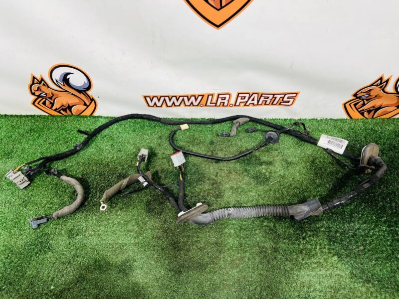 LR089031 Wiring of the trunk lid for Range Rover Sport L494 (2014-2022) Used cost  € in stock 1 pcs.