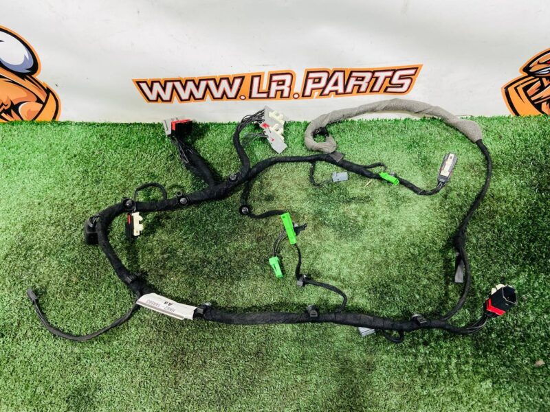LR089044 Trunk lid wiring for Range Rover Sport L494 (2014-2022) Used cost  € in stock 1 pcs.